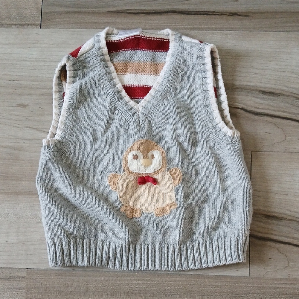 Gymboree Holiday Friends Penguin Sweater Vest FLAW Size 6-12 Months (B)